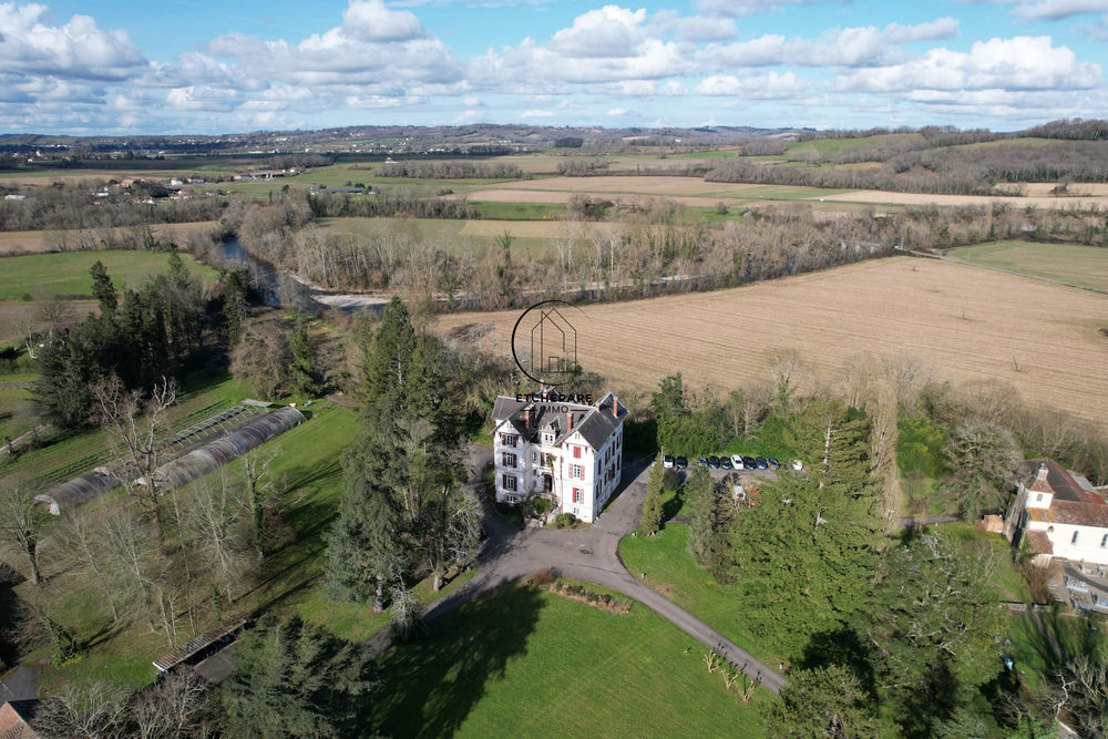 � vendre  Propri�t�/ch�teau Espiute (64390)