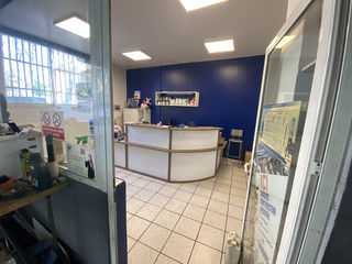  Immeuble � vendre 569 m�