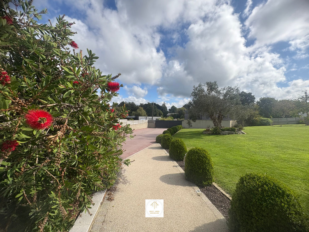 � vendre  Propri�t�/ch�teau Lesneven (29260)