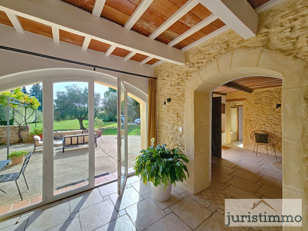 � vendre  Maison Uchaux (84100)