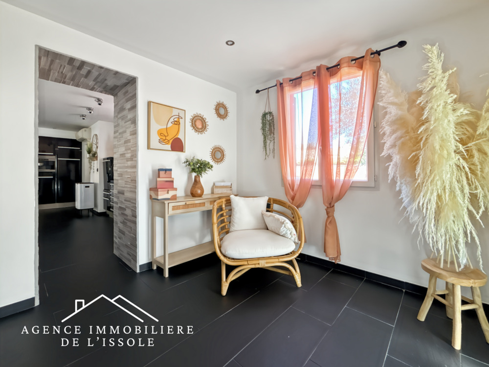 � vendre  Maison Gar�oult (83136)