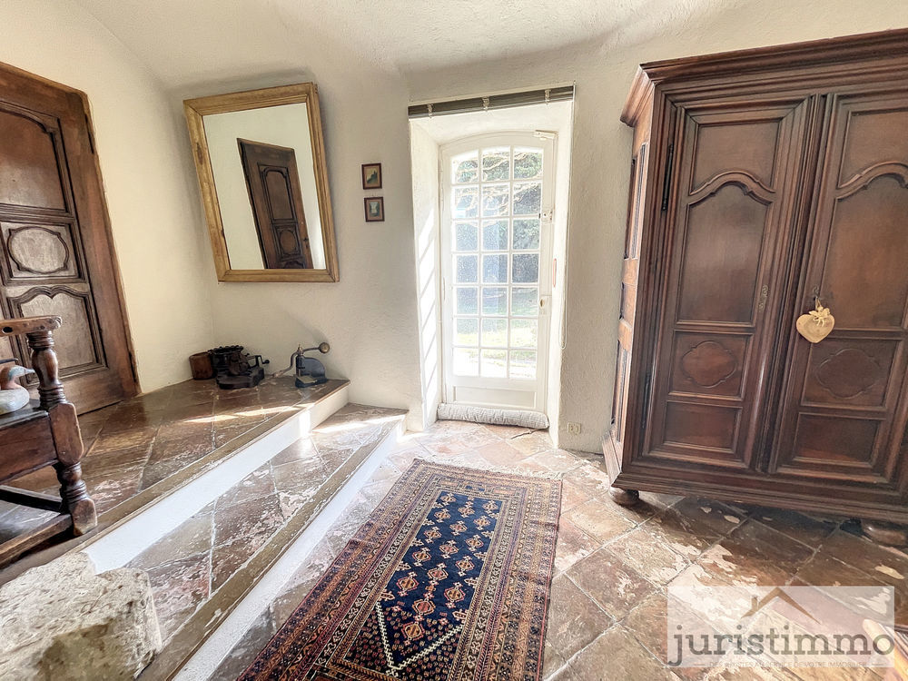 � vendre  Propri�t�/ch�teau Orange (84100)