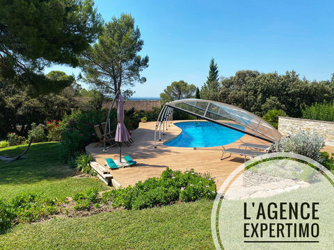   Tr�s belle maison de 171 m2 sur une parcelle de 2700 m2 Maison - 6 pi�ce(s) - 171 m�