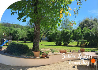  Propri�t�/ch�teau � vendre 7 pi�ces 270 m�