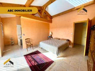  Maison � vendre 9 pi�ces 350 m�