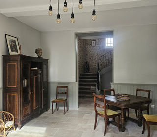  Propri�t�/ch�teau � louer 6 pi�ces 203 m�