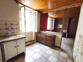  Immeuble � vendre 10 pi�ces 294 m�