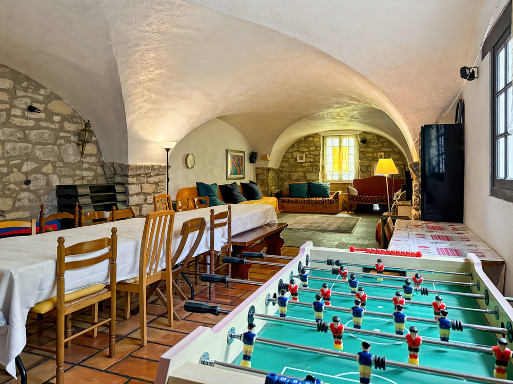 � vendre  Propri�t�/ch�teau Villeneuve-de-Berg (07170)