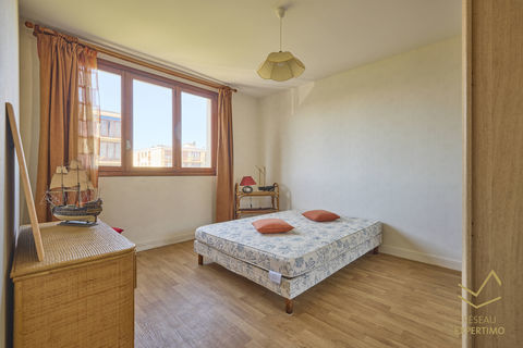   Charmant appartement F2 + 1 place de parking + 1 cave. Appartement - 2 pi�ce(s) - 42 m�