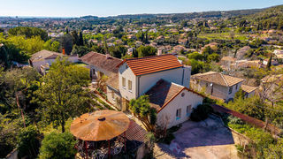  Maison � vendre 8 pi�ces 240 m�