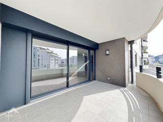  Appartement � vendre 4 pi�ces 133 m�