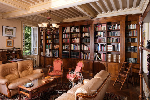   �l�gance intemporelle   Demeure bourgeoise d�but XIX? si�cle Propri�t�/ch�teau - 15 + pi�ce(s) - 445 m�