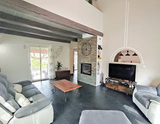  Maison � vendre 8 pi�ces 217 m�