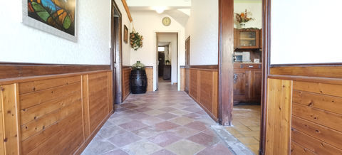   MAISON DE VILLAGE T7 de 230m2,  GONDRIN - AVEC POSSIBILITE DE CREER UN APPARTEMENT INDEPENDANT 55m2 Maison - 7 pi�ce(s) - 230 m�