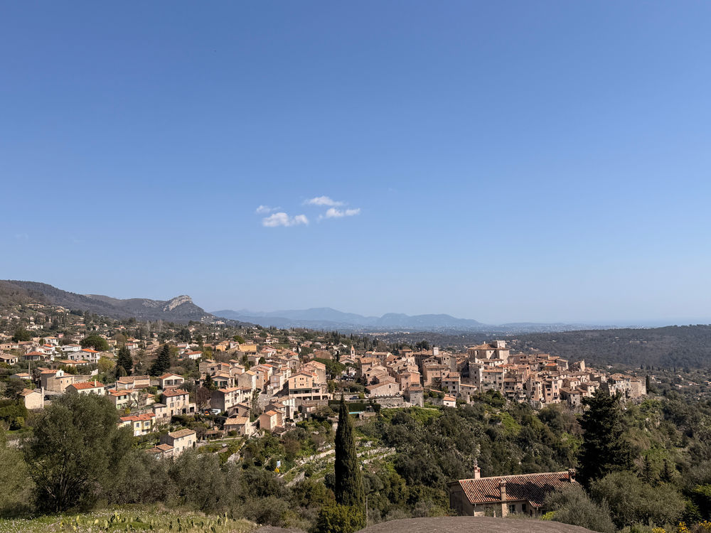 � vendre  Maison Tourrettes-sur-Loup (06140)