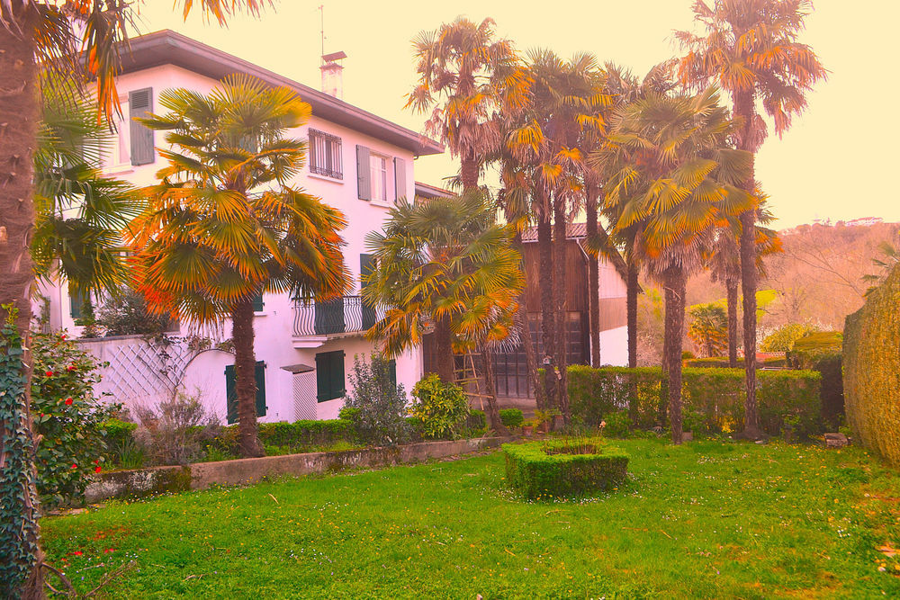 � vendre  Maison Bardos (64520)