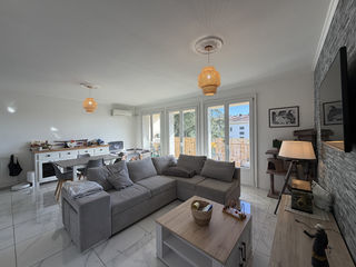  Appartement � vendre 3 pi�ces 83 m�