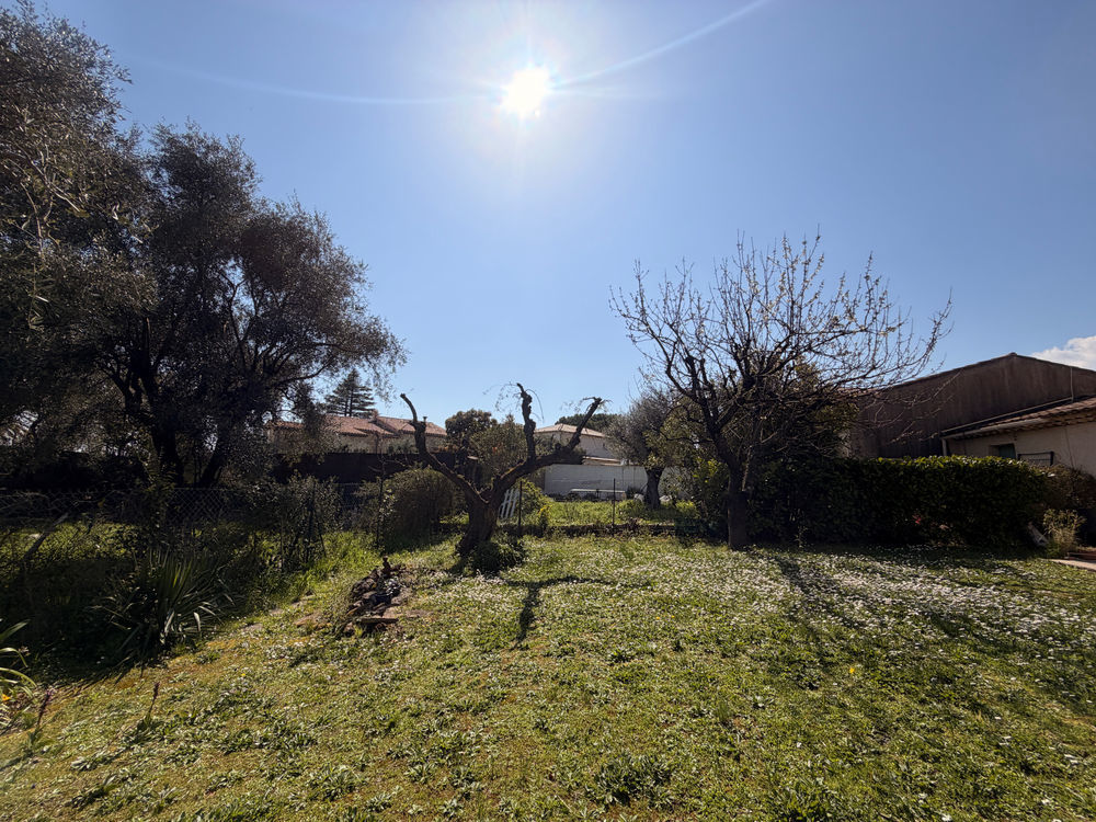 � vendre  Maison Tourrettes-sur-Loup (06140)