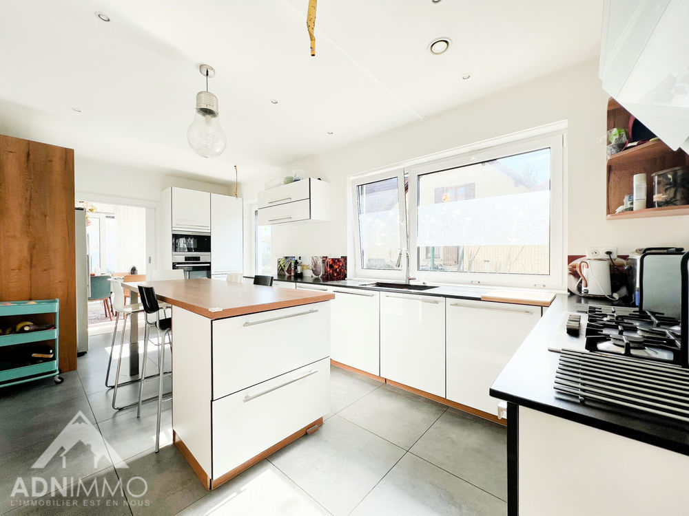 � vendre  Maison Saint-Genis-Pouilly (01630)