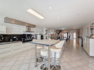  Maison � vendre 6 pi�ces 260 m�