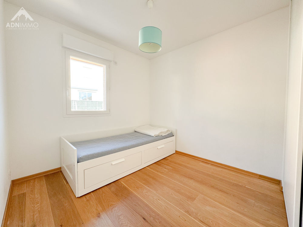 � vendre  Maison P�ron (01630)