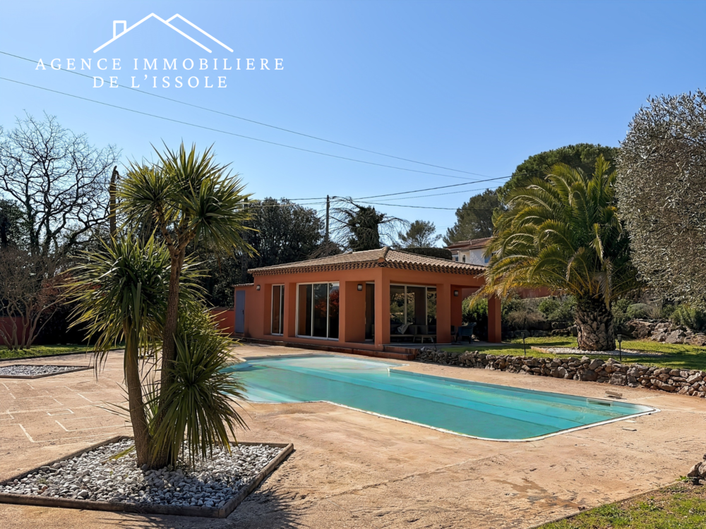 � vendre  Maison Gar�oult (83136)