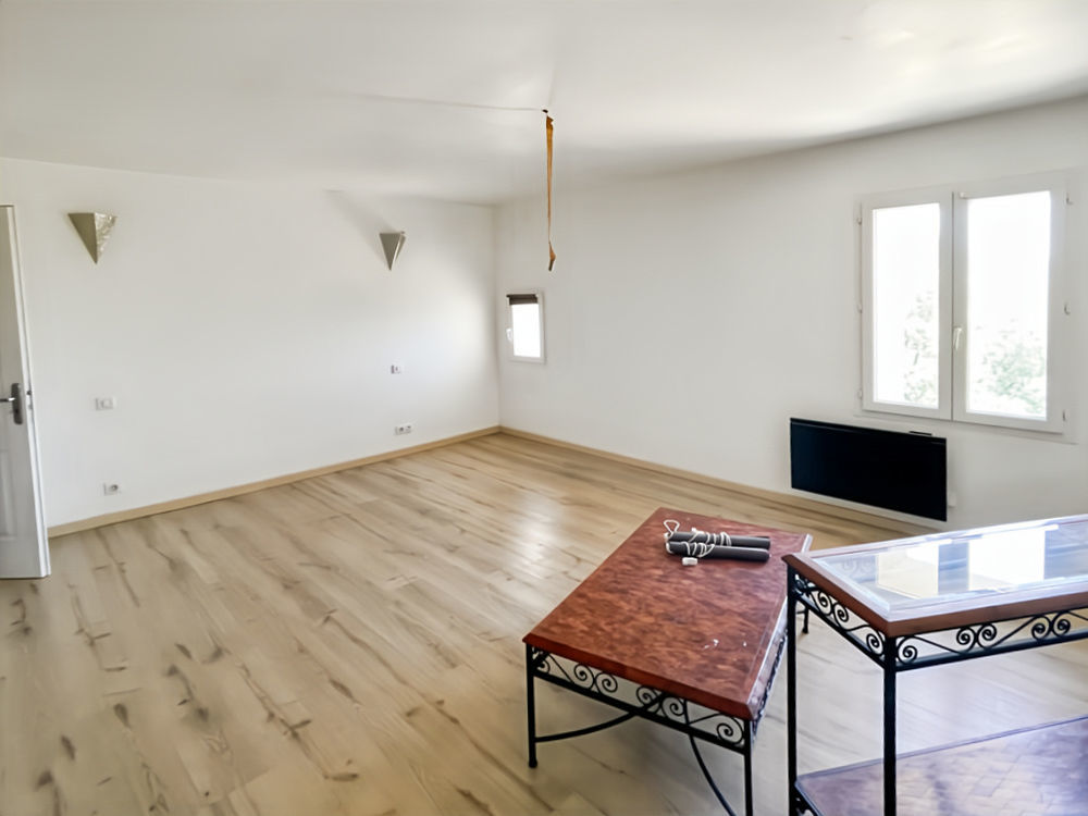 � vendre  Maison Uz�s (30700)