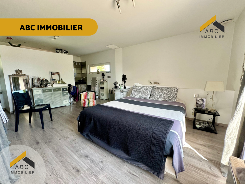 � vendre  Maison Piolenc (84420)