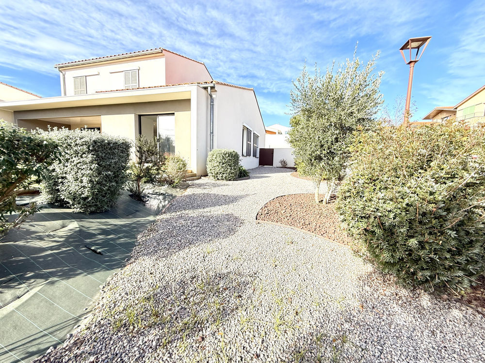 � vendre  Maison Sainte-Colombe-de-la-Commanderie (66300)