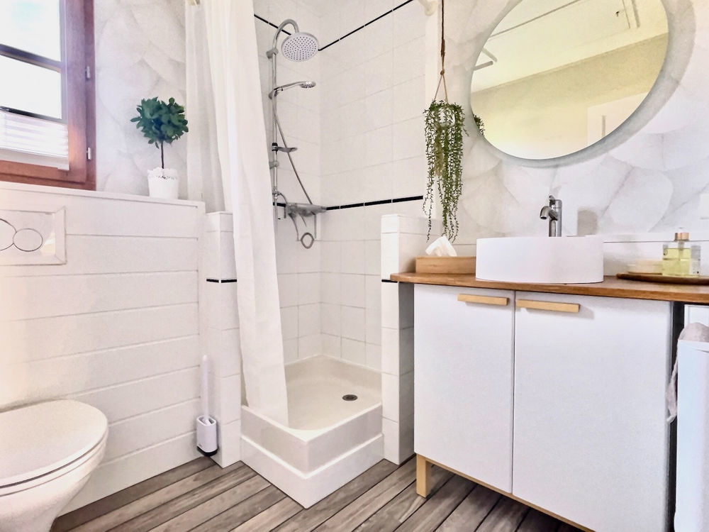 � vendre  Maison Divonne-les-Bains (01220)