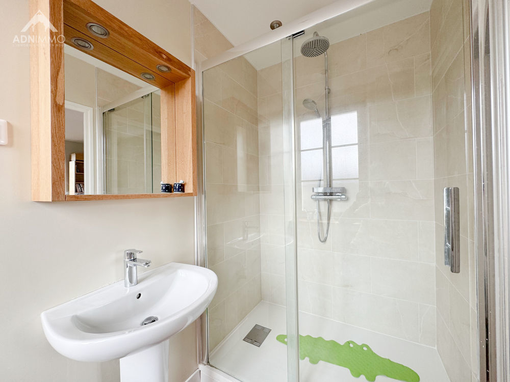 � vendre  Maison Saint-Jean-de-Gonville (01630)