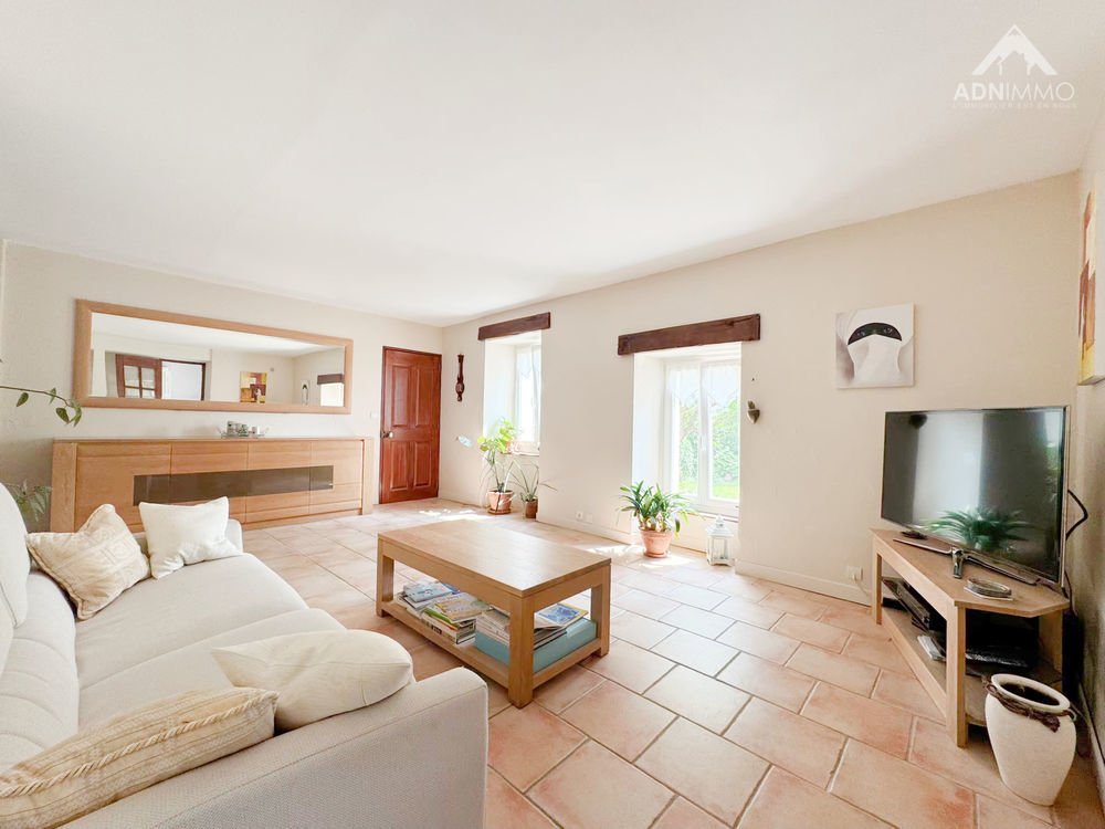 � vendre  Maison Collonges (01550)