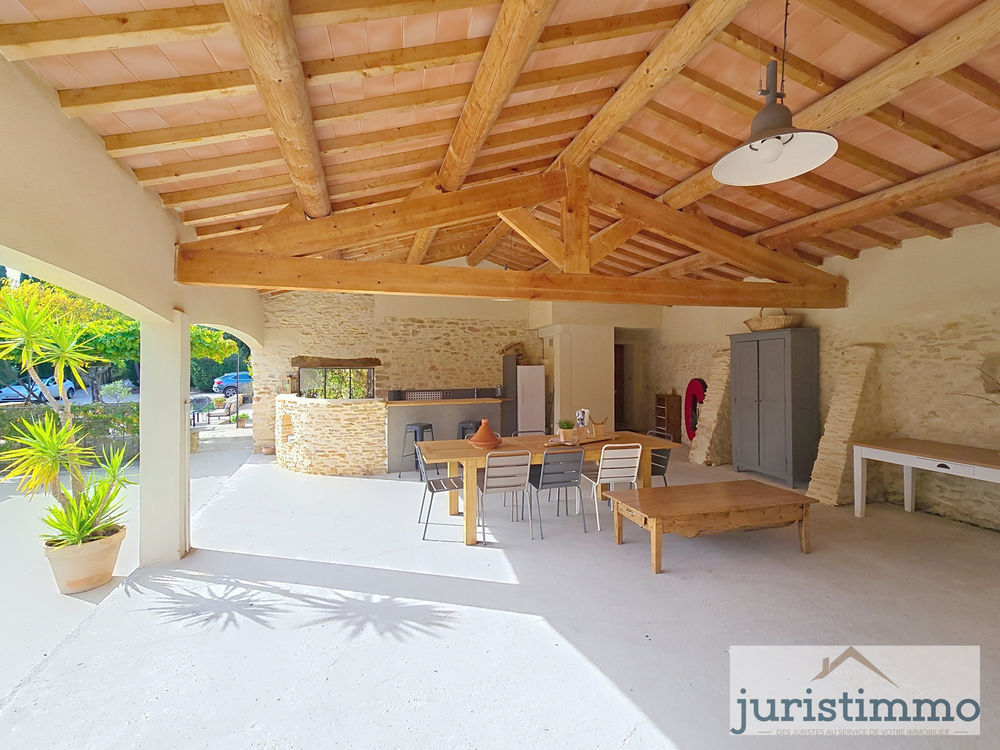 � vendre  Maison Uchaux (84100)