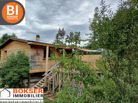   Maison en bois  Type chalet  85 m2 avec terrain 1500 M2  . Maison - 6 pi�ce(s) - 89 m�