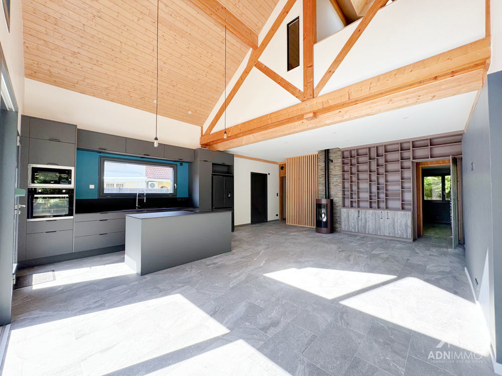 � vendre  Maison Chevry (01170)