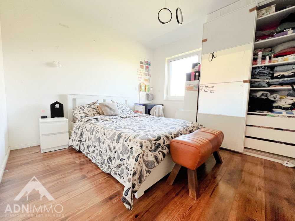 � vendre  Maison Saint-Genis-Pouilly (01630)