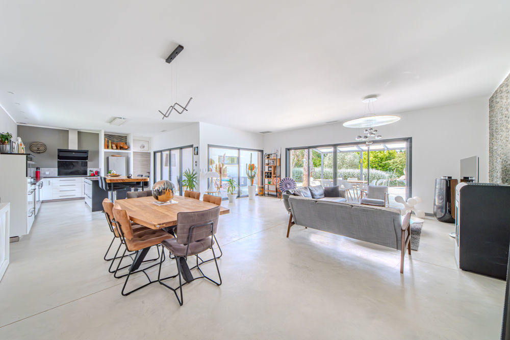 � vendre  Maison Sommi�res (30250)