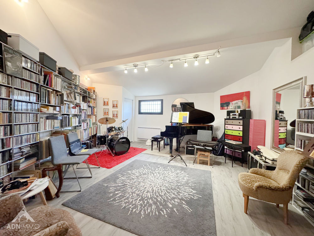 � vendre  Maison Challex (01630)