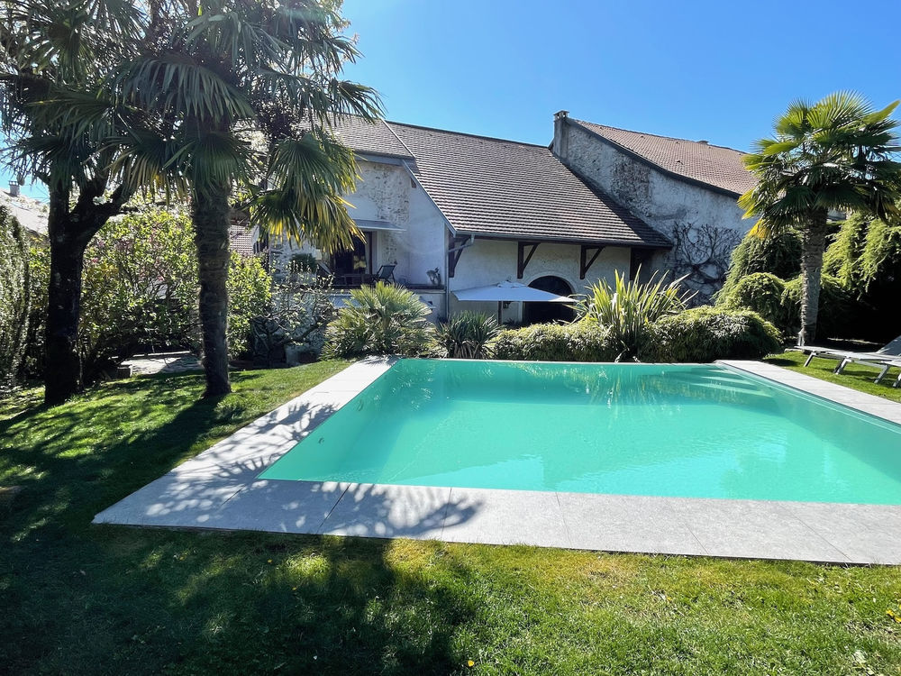 � vendre  Maison Divonne-les-Bains (01220)