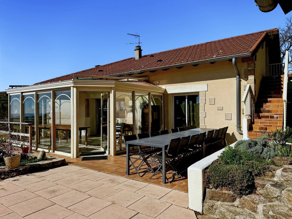 � vendre  Propri�t�/ch�teau Genestelle (07530)