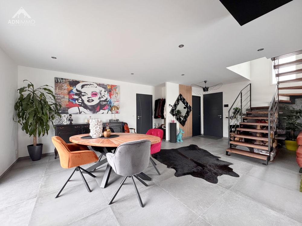 � vendre  Maison Saint-Jean-de-Gonville (01630)