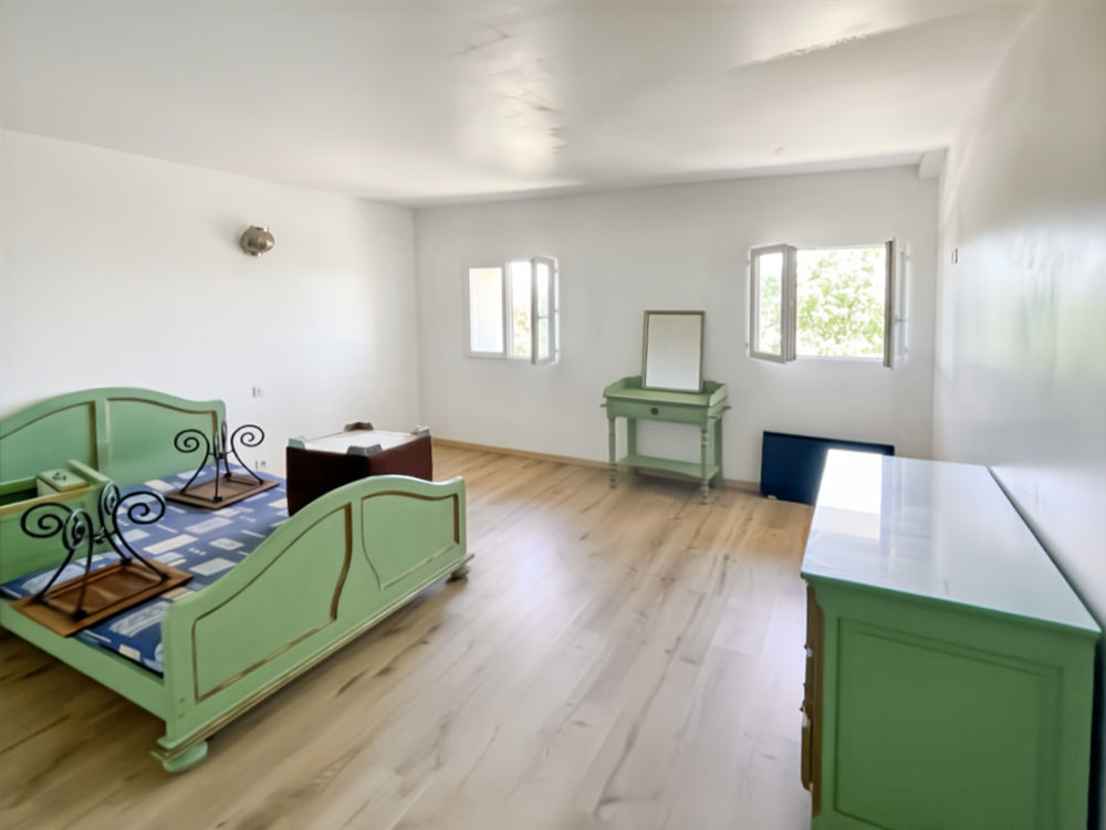 � vendre  Maison Uz�s (30700)