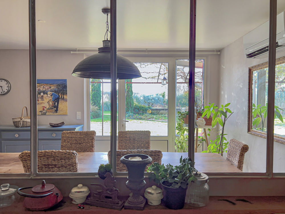 � vendre  Maison Eygui�res (13430)