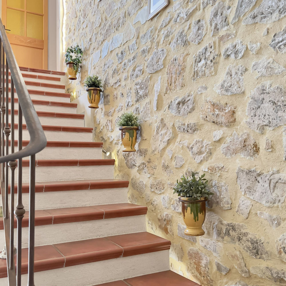 � vendre  Maison Eygui�res (13430)