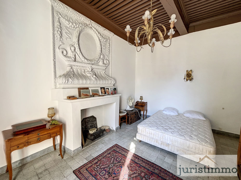 � vendre  Propri�t�/ch�teau Orange (84100)