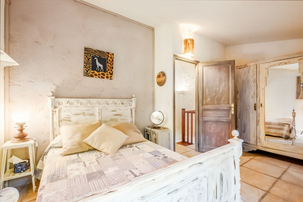 � vendre  Propri�t�/ch�teau Le Broc (06510)