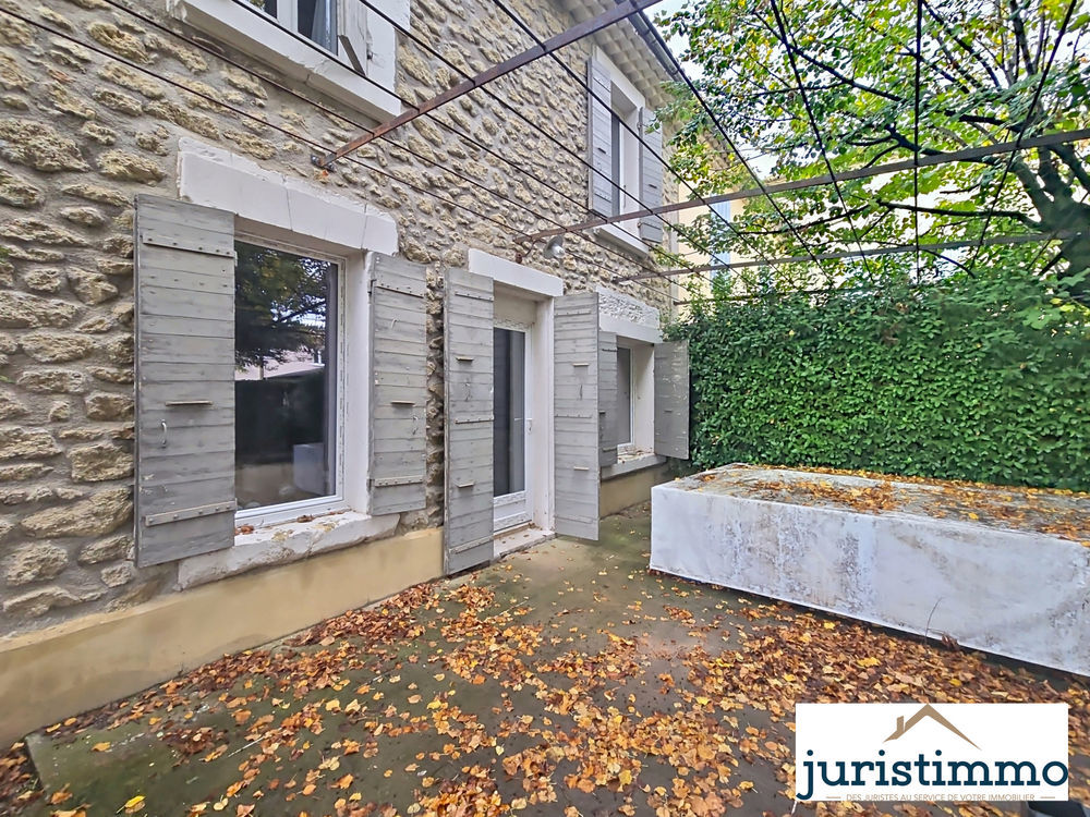 � vendre  Propri�t�/ch�teau Travaillan (84850)