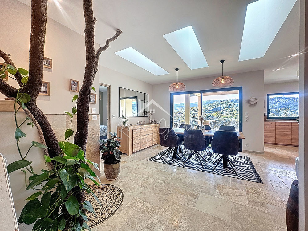 � vendre  Propri�t�/ch�teau Millau (12100)