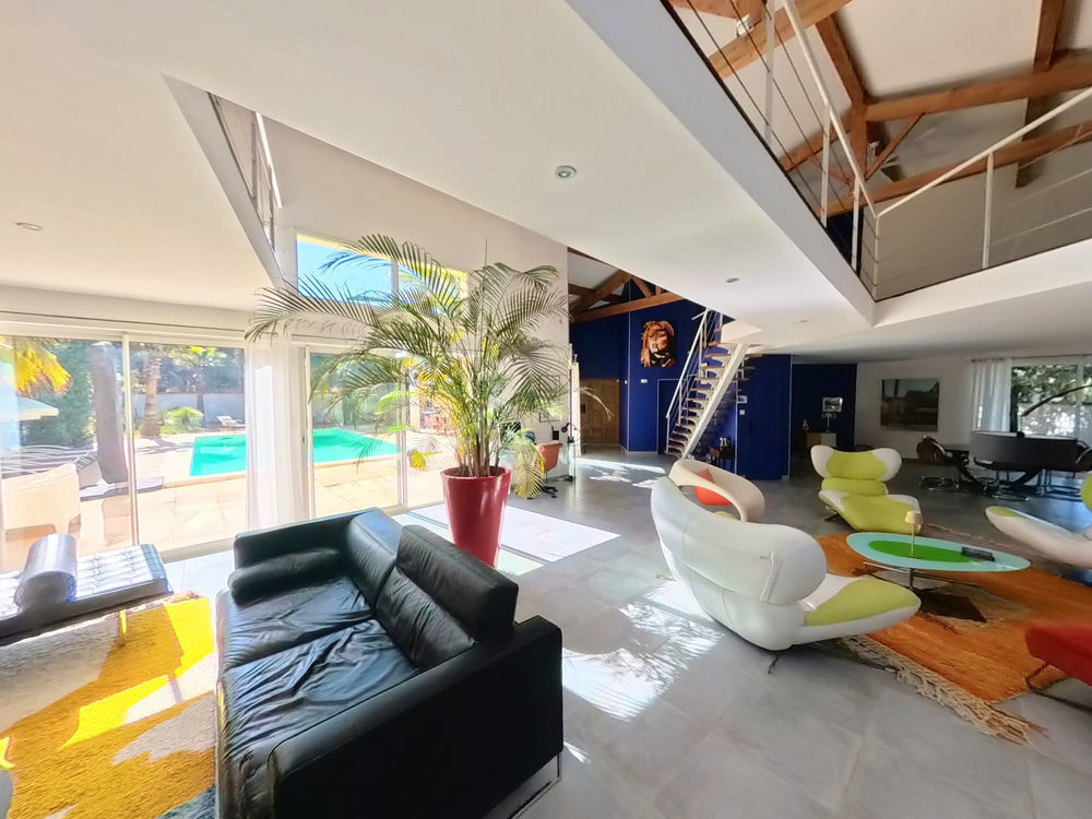 � vendre  Maison Uz�s (30700)