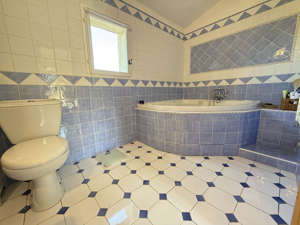 � vendre  Maison Meyrargues (13650)